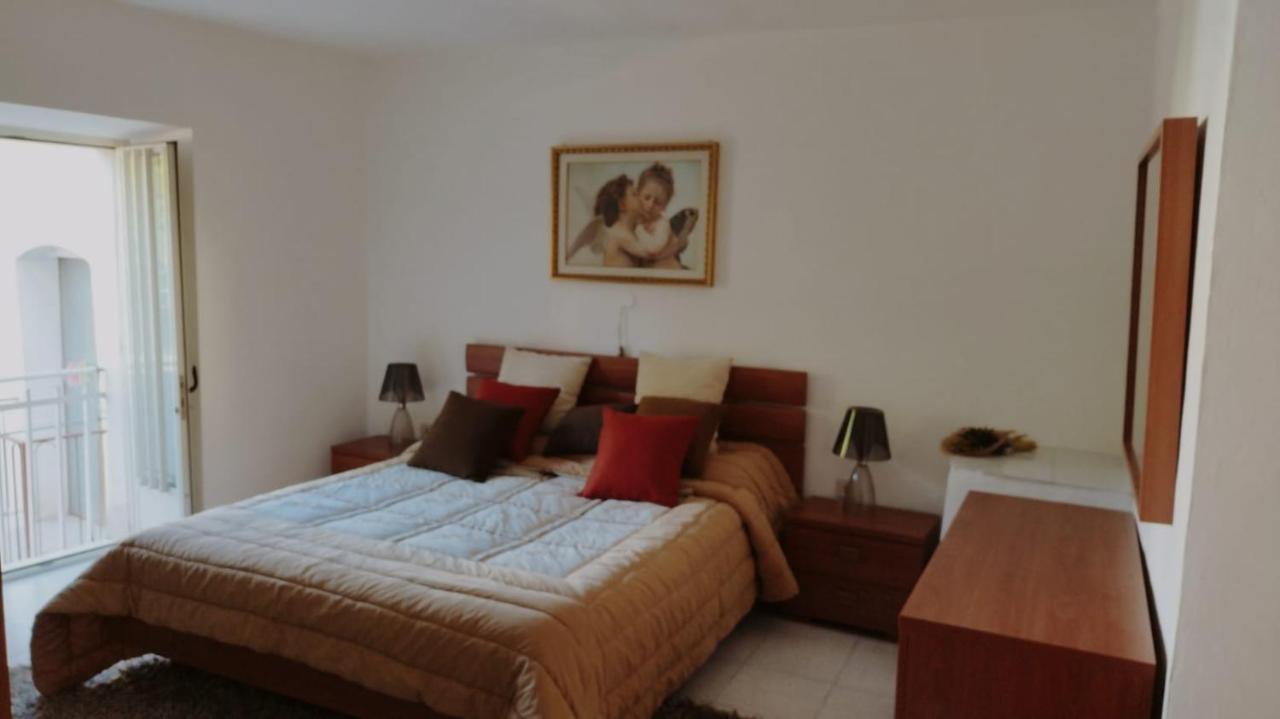Casa Vacanza "Marinella" 苏尔莫纳 外观 照片
